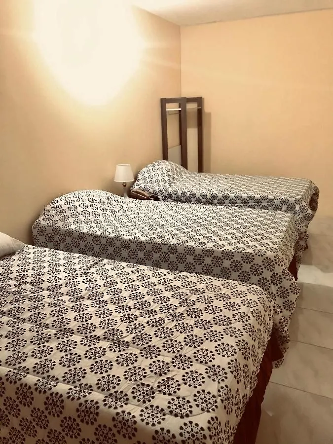 Bed & Breakfast Pogas Hotel Limited Kingston