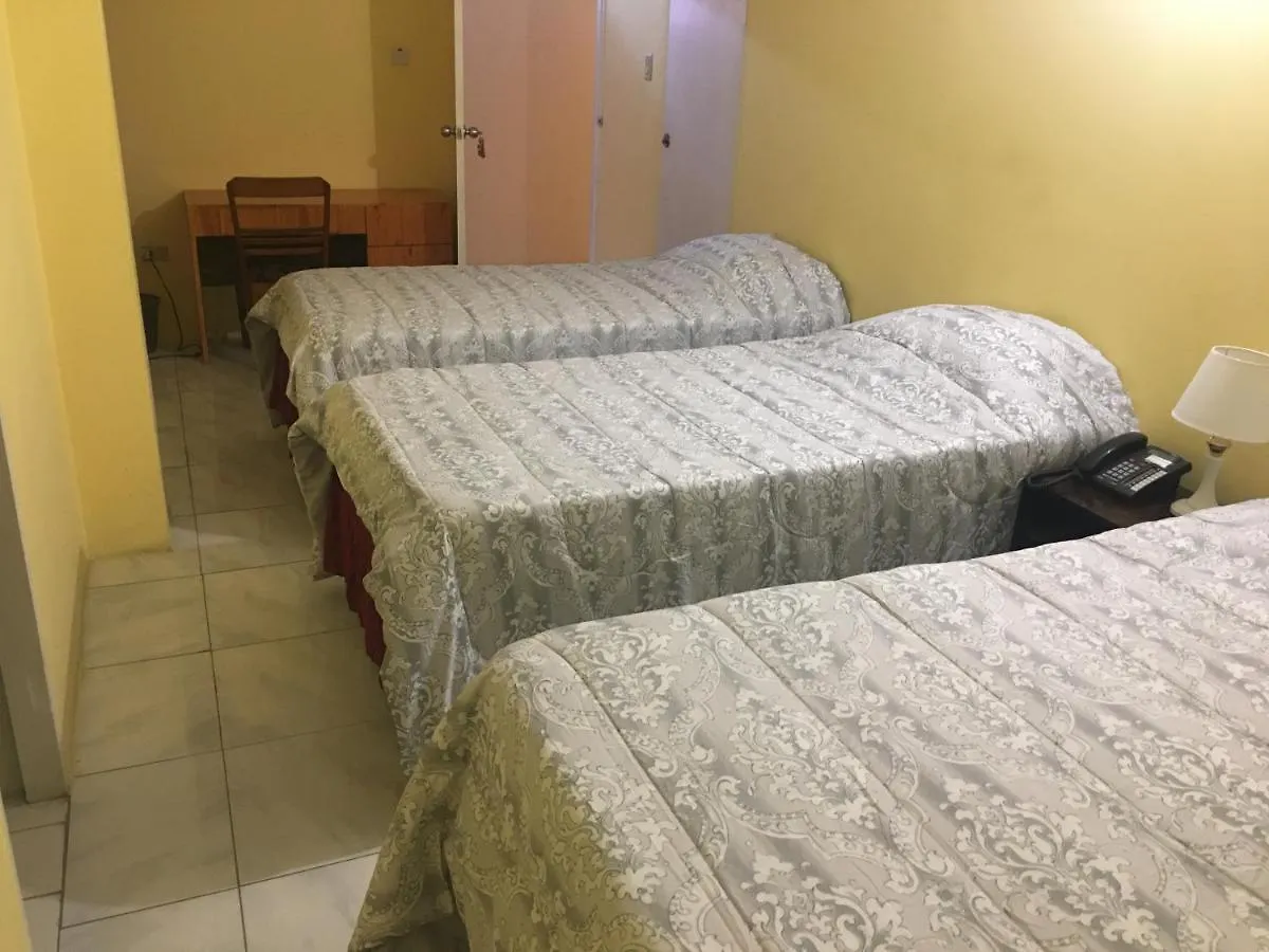 Pogas Hotel Limited Kingston 0*,