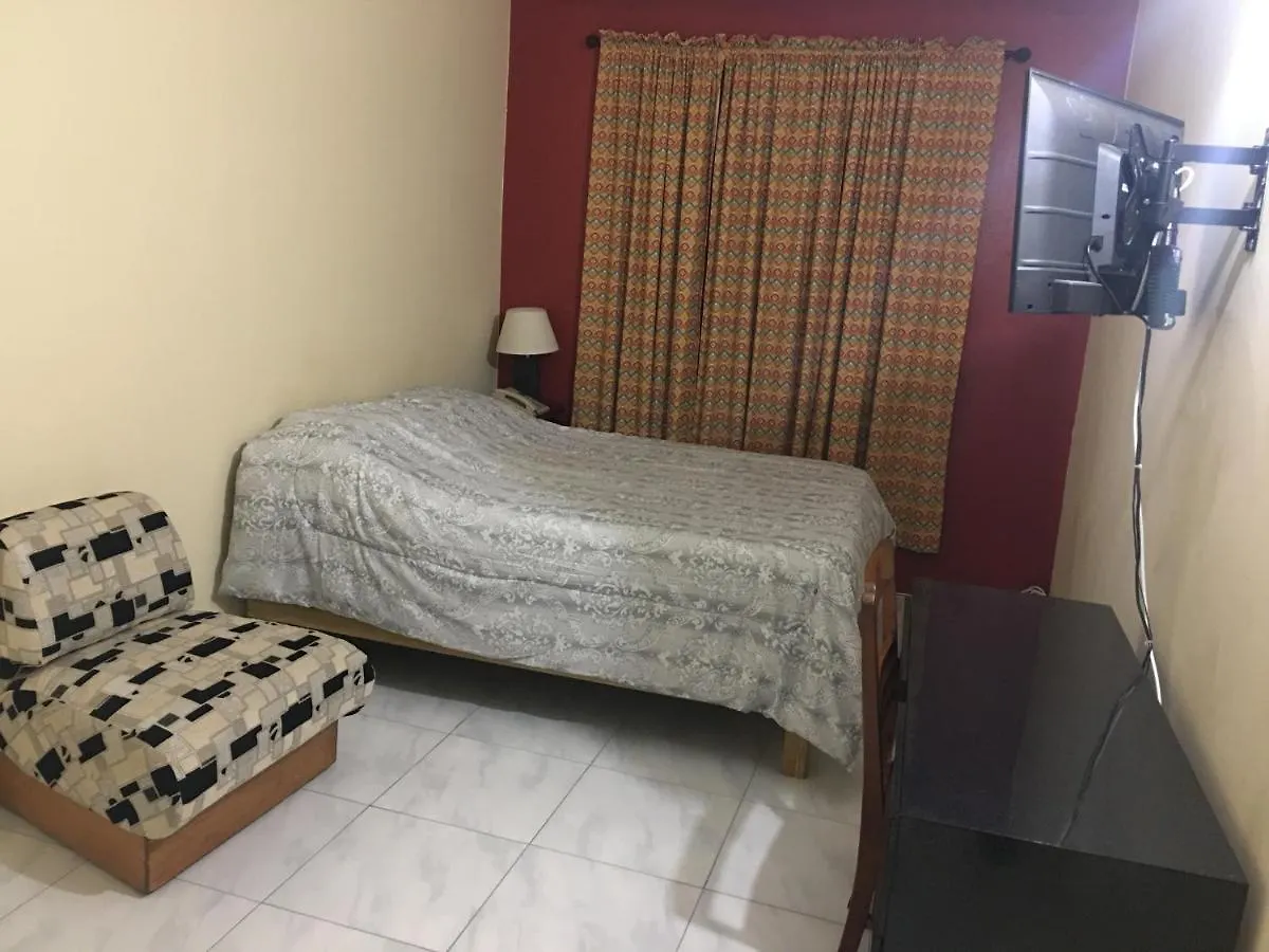 Pogas Hotel Limited Kingston Bed & Breakfast