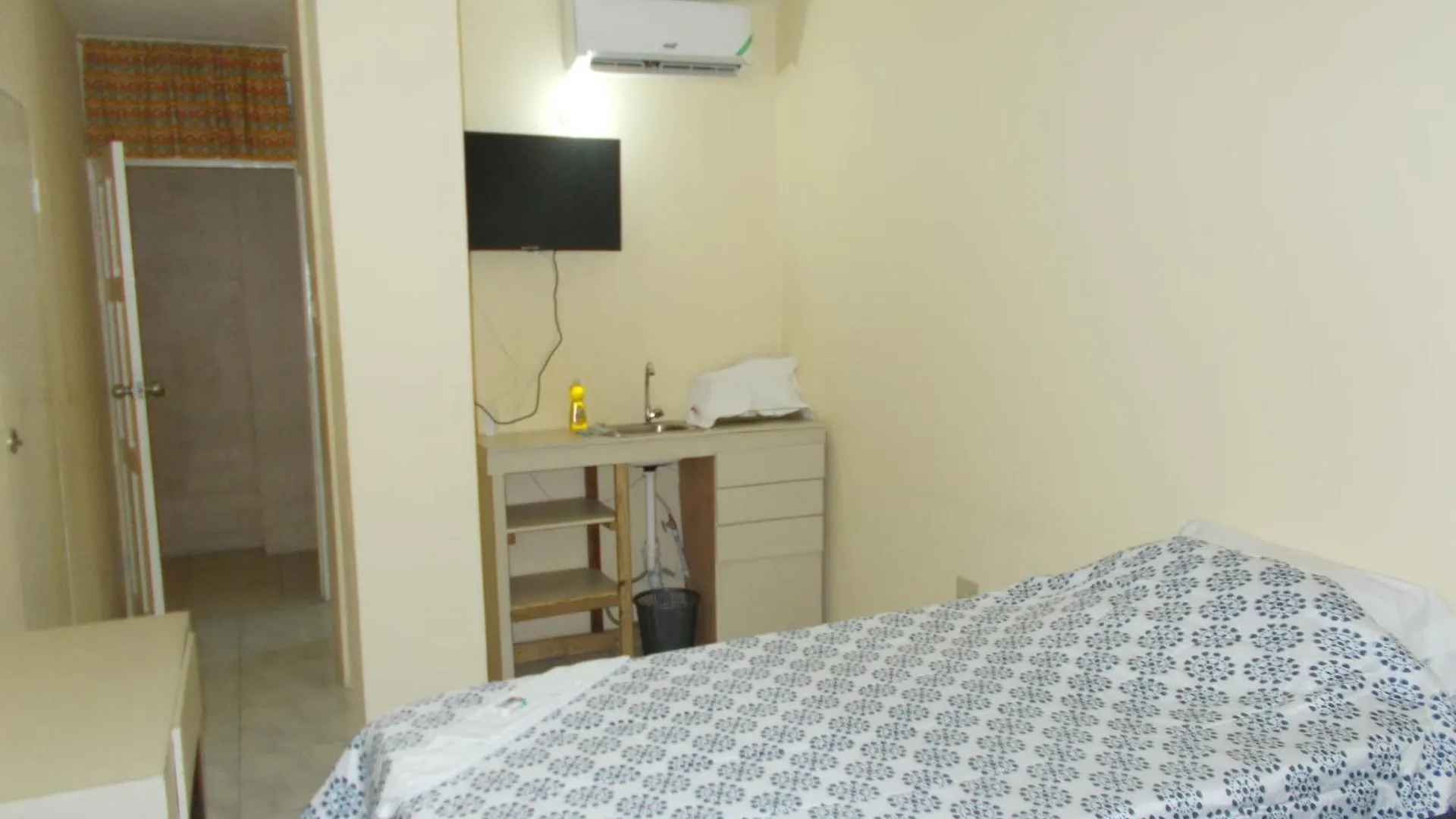 Pogas Hotel Limited Kingston