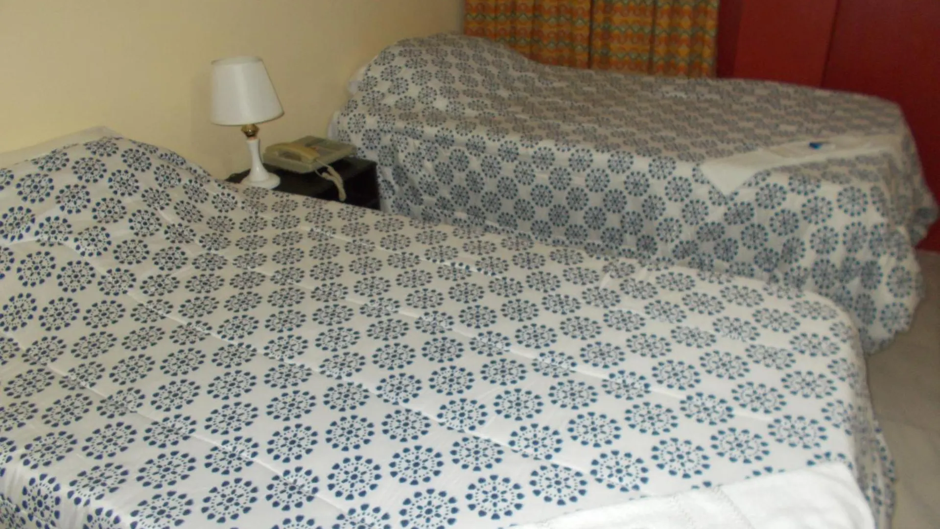 Bed & Breakfast Pogas Hotel Limited Kingston Giamaica